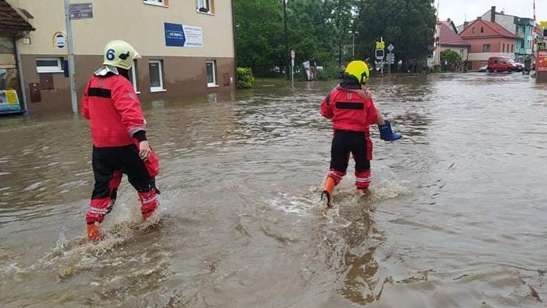 Silné bouřky budou v Česku až do pátku, déšť rozvodní řeky